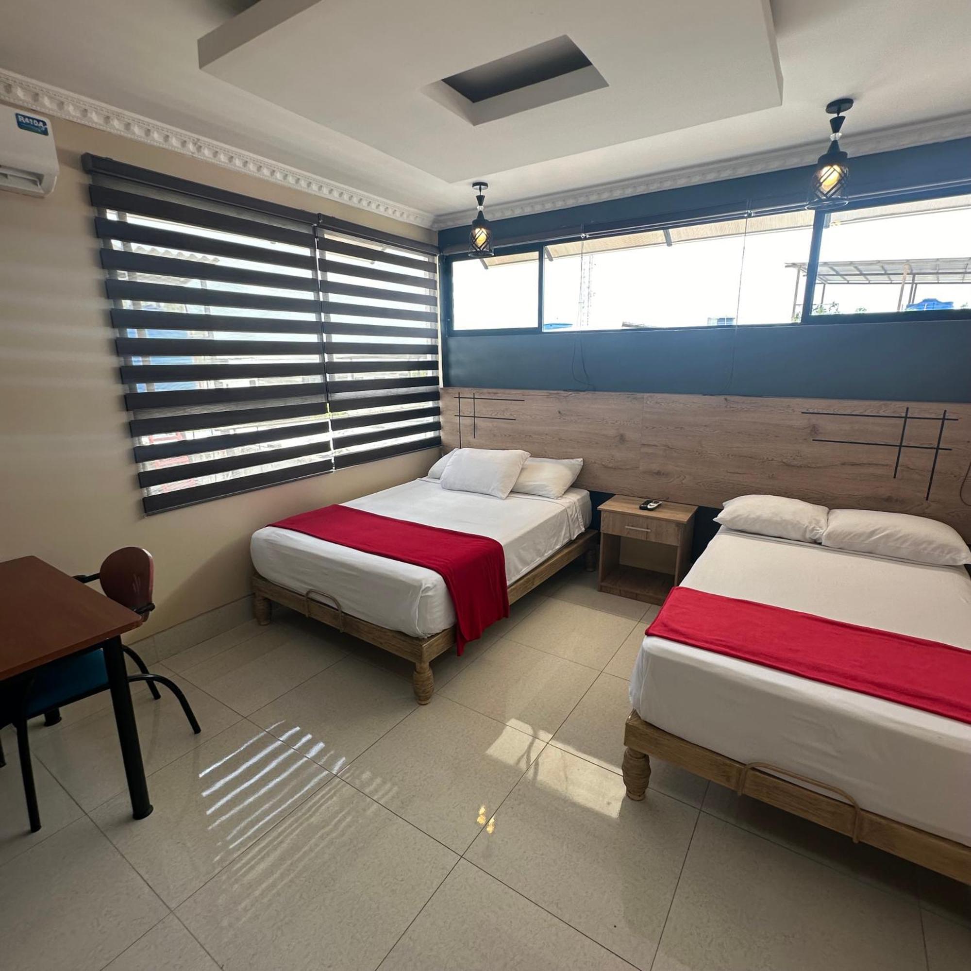 Hotel Murali - Cerca Del Aeropuerto De Guayaquil Esterno foto